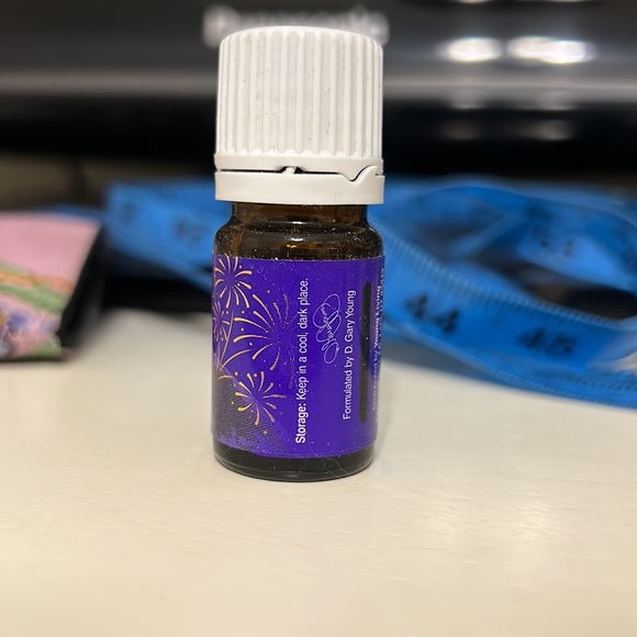 Never opened - Picture 2 of 2